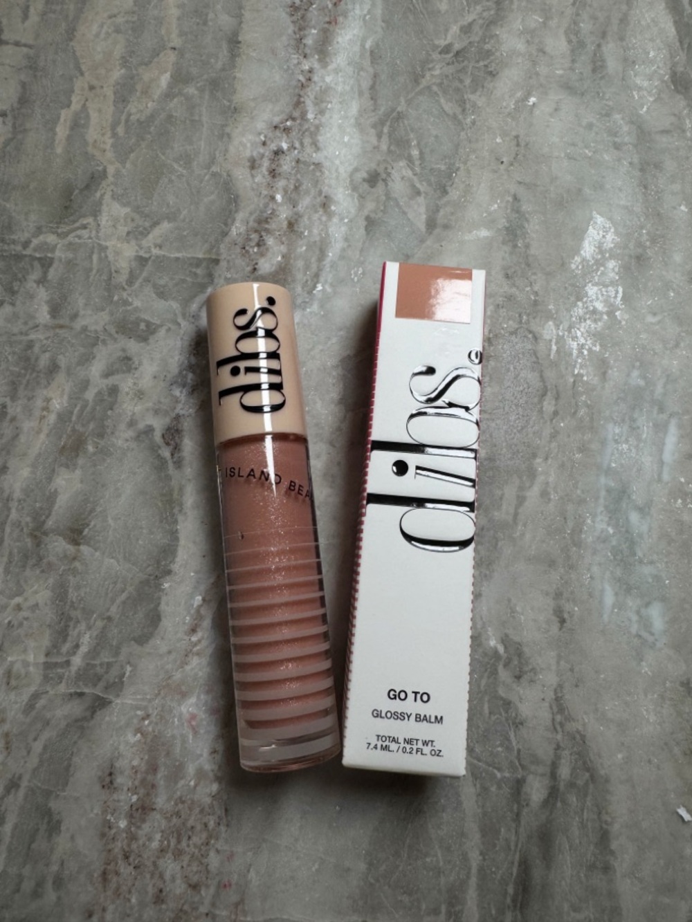Go To Glossy Balm Lip Gloss in kiss me quick